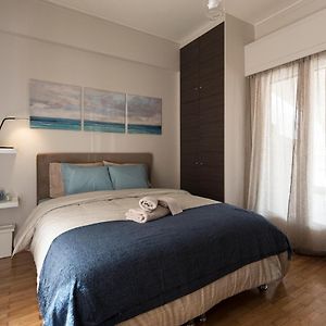 El Greco Bright, Airy Penthouse In Trendy Petralona