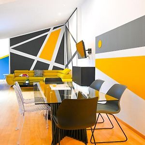 Appartement à 2 Chambres à Coucher