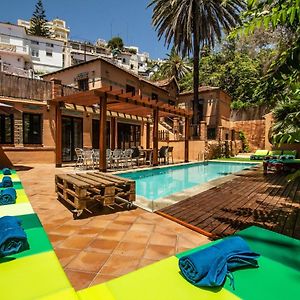 Villa Regionalista Principios Siglo XX 1919 -Pedregalejo-Banos Del Carmen-A Unos Metros Del Mar!!! Piscina Climatizada Bajo Peticion