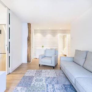Appartement à 3 Chambres à Coucher