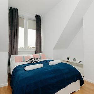 Appartement à 2 Chambres à Coucher