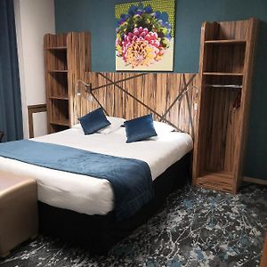 Chambre Confort Lit Queen-Size
