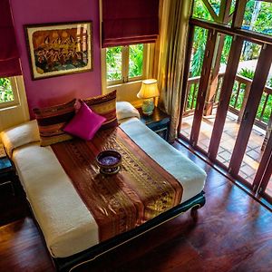 Chambre Gold Lit King-Size