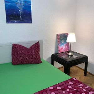 Appartement à 2 Chambres à Coucher