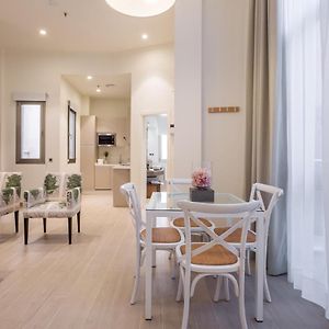 Appartement de Luxe à 1 Chambre à Coucher