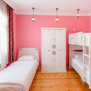 Chambre Juste Pour Femmes Dortoir