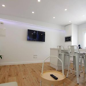Appartement à 3 Chambres à Coucher
