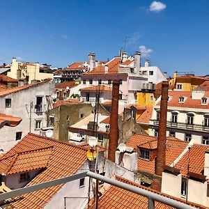 32 Top - Center Of Lisbon Duplex Apartment, Barrio Alto
