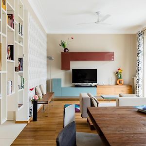 Appartement à 2 Chambres à Coucher