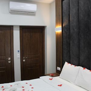 Chambre Standarde Lit King-Size