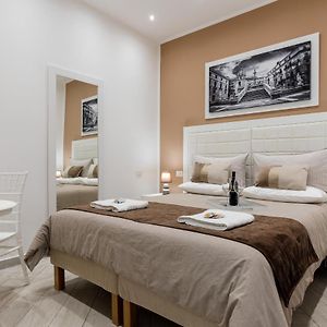 Residenze Chamur Via Volturno