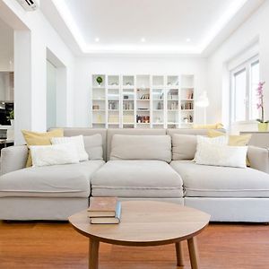Appartement à 3 Chambres à Coucher