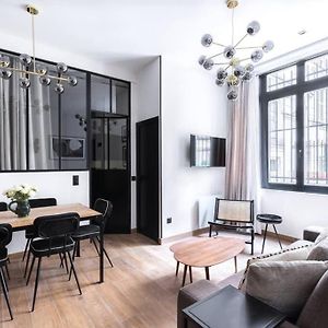 Appartement à 2 Chambres à Coucher