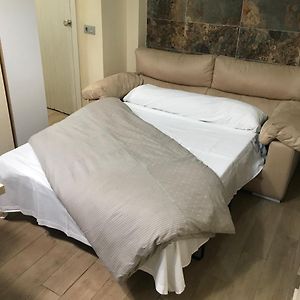 Deluxe Apartment In La Giralda