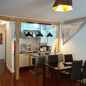 Appartement à 3 Chambres à Coucher