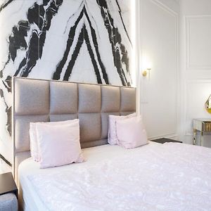 Palace Apartment By Main Station - Premier