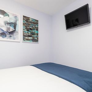 Perfect 1 Bed In Chiado With Aircon