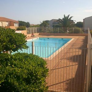Les Locations de Lara III - T2 - 2 lits doubles Loggia Piscine Parking privatif