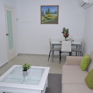 Appartement à 3 Chambres à Coucher