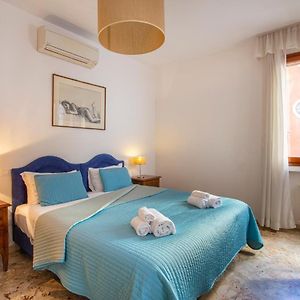 Appartement à 3 Chambres à Coucher