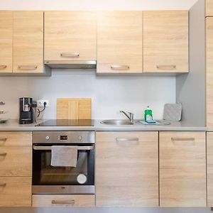 Appartement à 2 Chambres à Coucher