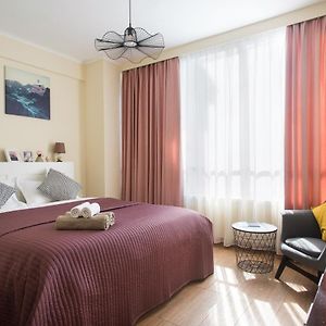 Syntegma Studio Next To Ermou Street