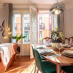 Appartement à 2 Chambres à Coucher