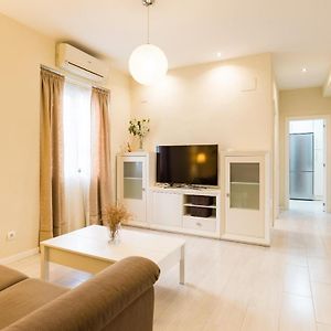 Alferez I By Ele Apartments