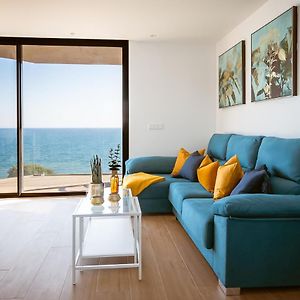 Modern Sea Front Reef