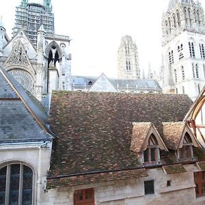 F2 de charme au cœur de Rouen, vu unique sur la cathédrale