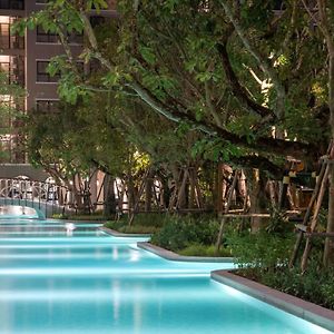 La Casita Hua Hin Pool And Garden View