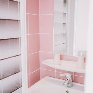 Chambre Juste Pour Femmes Dortoir