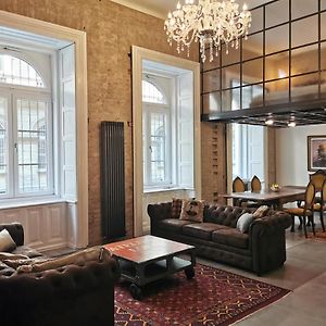 The Address Loft 22Ppl