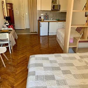 Studio Rue Massena