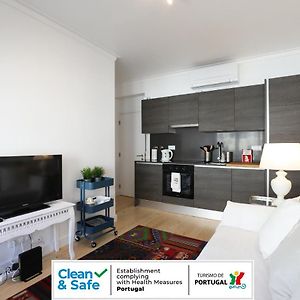 Central Lisbon Luxury Apartment