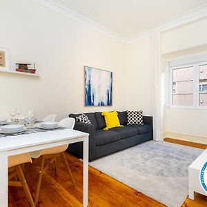 Appartement à 3 Chambres à Coucher