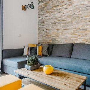 Appartement à 3 Chambres à Coucher