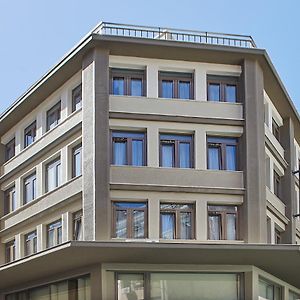 Walk Through Athens From 1-Bdr Next To Acropolis!