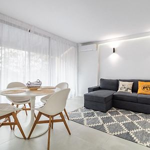 Comtal Homey Apartments