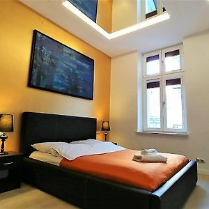 Studio de Luxe