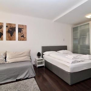 Appartement à 1 Chambre à Coucher