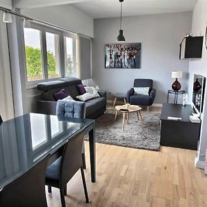 Appartement à 2 Chambres à Coucher