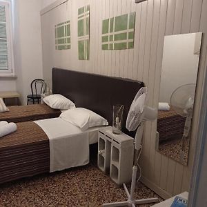 Chambre Standarde Lit Queen-Size