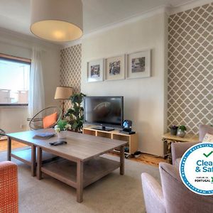 Santa Apolonia 7D - 6 Bedrooms