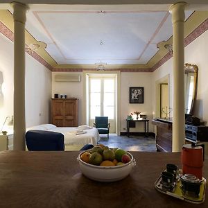 Appartement à 3 Chambres à Coucher