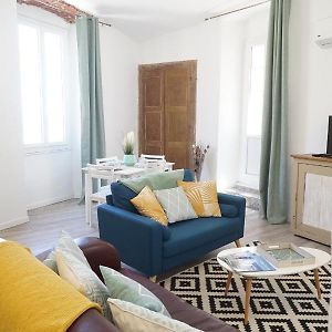 Appartement à 2 Chambres à Coucher