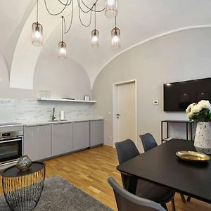 Vienne City Apartment Crown 6