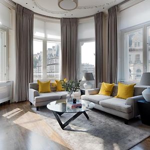 Grosvenor Gardens By Capital