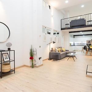 Appartement à 3 Chambres à Coucher