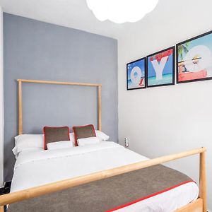 Appartement à 2 Chambres à Coucher